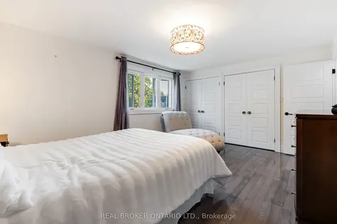 13 Pine Tree Crescent Brampton ON L6W 1C7