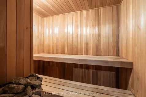 13 Pine Tree Crescent Brampton ON L6W 1C7