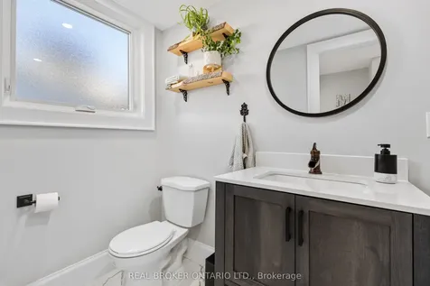 13 Pine Tree Crescent Brampton ON L6W 1C7