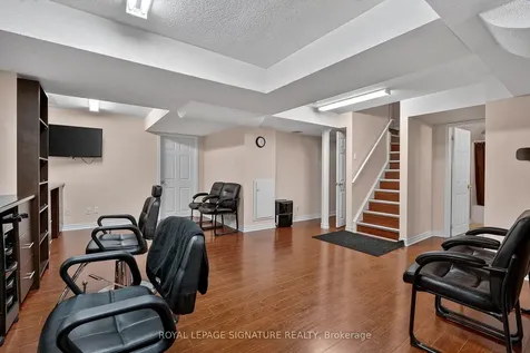 23 Openbay Gardens Brampton ON L6R 0V2