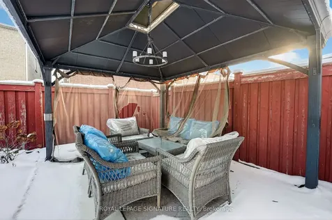 23 Openbay Gardens Brampton ON L6R 0V2