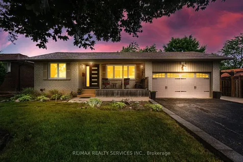 234 Elizabeth Street S Brampton ON L6Y 1S1