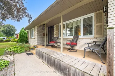 234 Elizabeth Street S Brampton ON L6Y 1S1