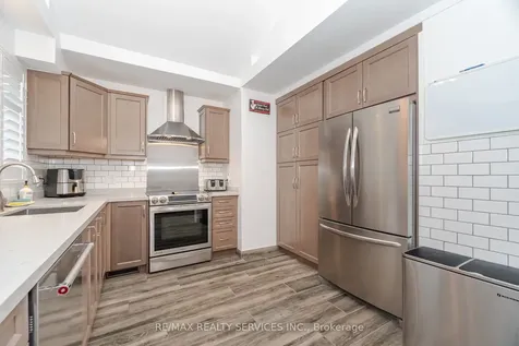 234 Elizabeth Street S Brampton ON L6Y 1S1