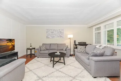 234 Elizabeth Street S Brampton ON L6Y 1S1