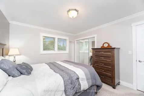 234 Elizabeth Street S Brampton ON L6Y 1S1