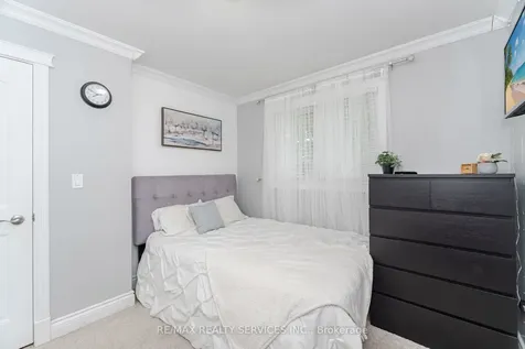 234 Elizabeth Street S Brampton ON L6Y 1S1