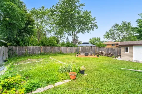 234 Elizabeth Street S Brampton ON L6Y 1S1