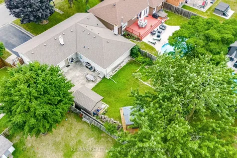 234 Elizabeth Street S Brampton ON L6Y 1S1