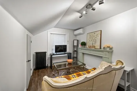 2014 Edinburgh Drive Burlington ON L7R 2C9