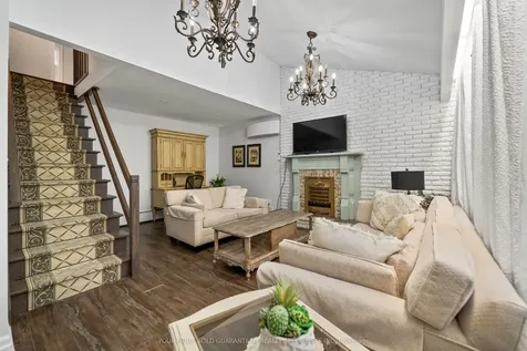 2014 Edinburgh Drive Burlington ON L7R 2C9