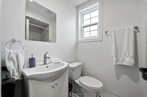 2014 Edinburgh Drive Burlington ON L7R 2C9