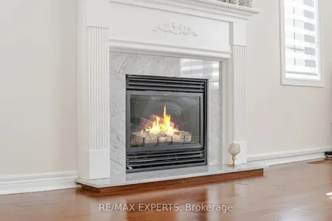 5 Hillside Drive Brampton ON L6S 0B7