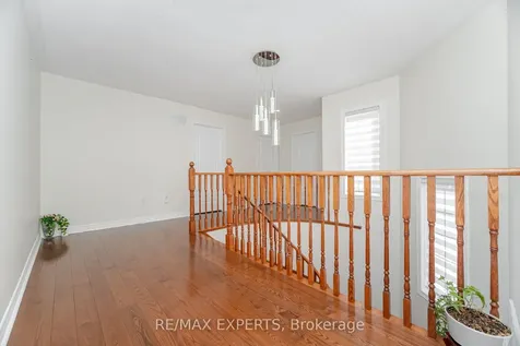 5 Hillside Drive Brampton ON L6S 0B7