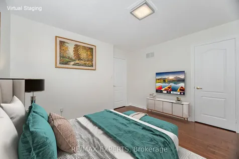 5 Hillside Drive Brampton ON L6S 0B7