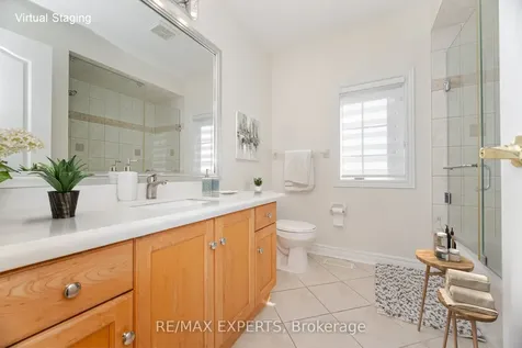 5 Hillside Drive Brampton ON L6S 0B7