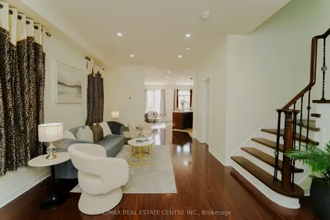 133 Seahorse Avenue Brampton ON L6V 4N5