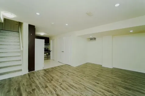 133 Seahorse Avenue Brampton ON L6V 4N5