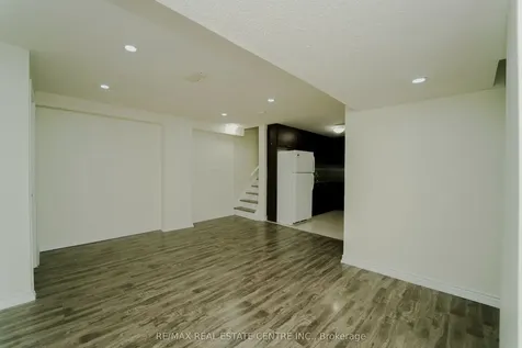 133 Seahorse Avenue Brampton ON L6V 4N5