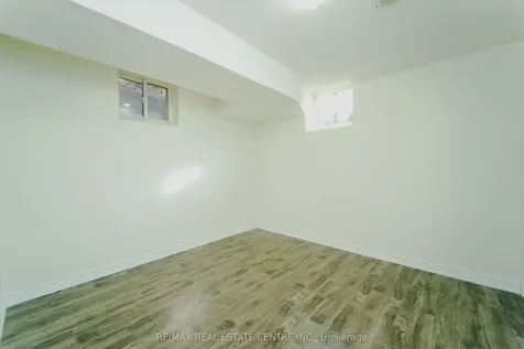 133 Seahorse Avenue Brampton ON L6V 4N5