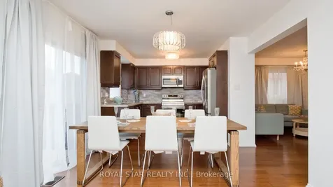 13 Waterdale Road Brampton ON L7A 1S7