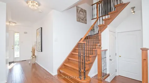 13 Waterdale Road Brampton ON L7A 1S7