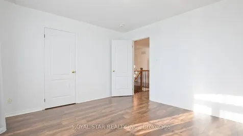 13 Waterdale Road Brampton ON L7A 1S7