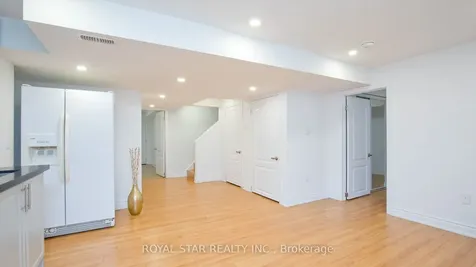 13 Waterdale Road Brampton ON L7A 1S7