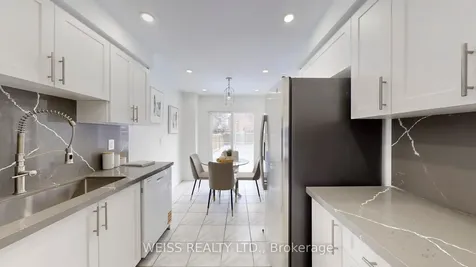 9 Tralee Street Brampton ON L6Z 2X4