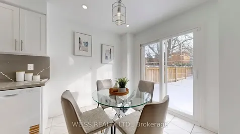 9 Tralee Street Brampton ON L6Z 2X4
