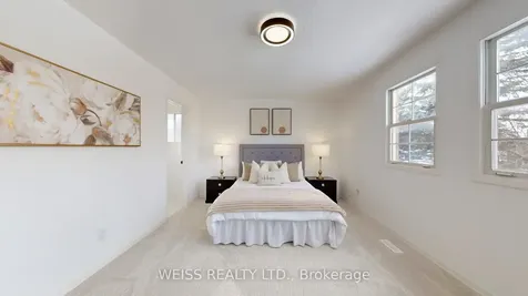 9 Tralee Street Brampton ON L6Z 2X4