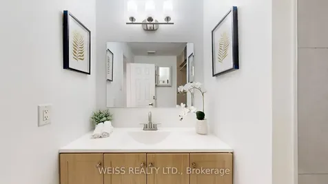9 Tralee Street Brampton ON L6Z 2X4