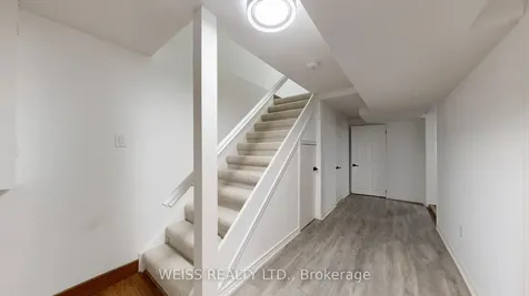 9 Tralee Street Brampton ON L6Z 2X4