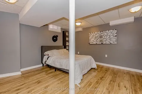 35 Letty Avenue Brampton ON L6Y 4T3