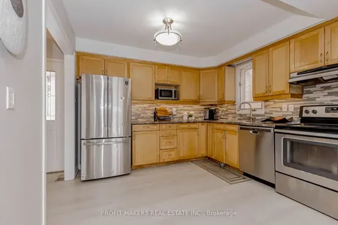 35 Letty Avenue Brampton ON L6Y 4T3