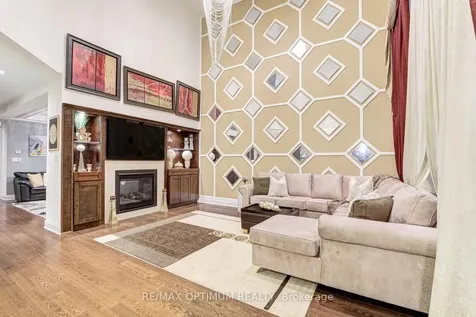 7 Legendary Circle Brampton ON L6Y 0R9