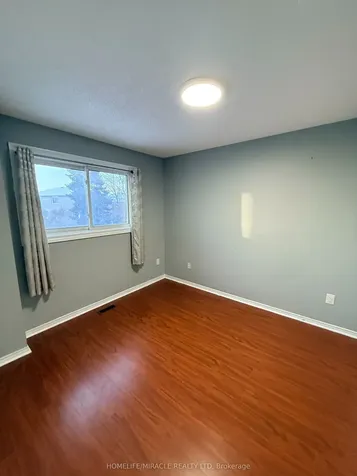 123 Flowertown Avenue Brampton ON L6X 3Y7