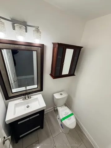 123 Flowertown Avenue Brampton ON L6X 3Y7