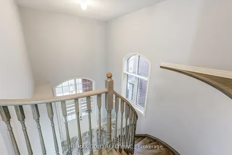 552 Bessborough Drive Milton ON L9T 8P5