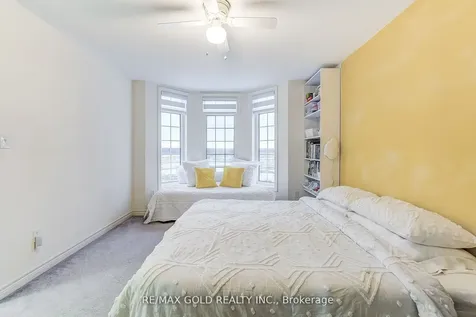 552 Bessborough Drive Milton ON L9T 8P5