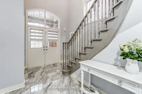 552 Bessborough Drive Milton ON L9T 8P5