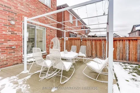 552 Bessborough Drive Milton ON L9T 8P5
