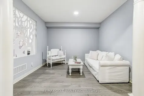552 Bessborough Drive Milton ON L9T 8P5