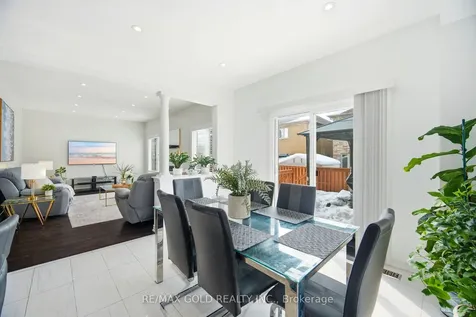 50 Long Meadow Road Brampton ON L6P 1Z8