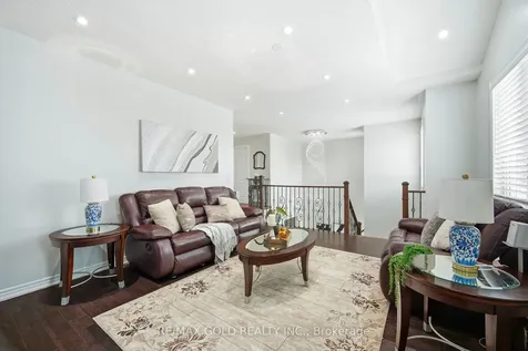 50 Long Meadow Road Brampton ON L6P 1Z8