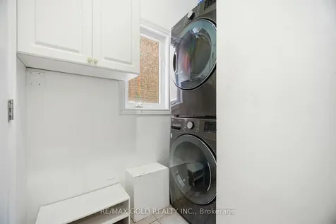 50 Long Meadow Road Brampton ON L6P 1Z8