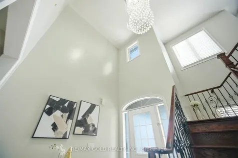 50 Long Meadow Road Brampton ON L6P 1Z8