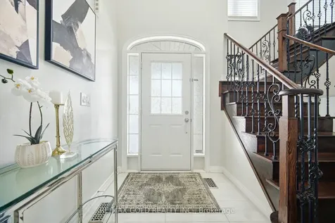 50 Long Meadow Road Brampton ON L6P 1Z8