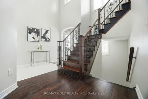 50 Long Meadow Road Brampton ON L6P 1Z8