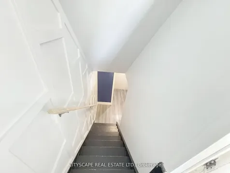 62 Barrington Crescent Brampton ON L6Z 1N3